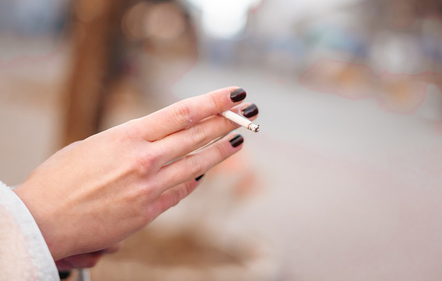 Τέλος η πώληση καπνικών προϊόντων και αλκοόλ σε ανηλίκους στην Ελλάδα: Σε εφαρμογή η επαλήθευση ηλικίας μέσω gov.gr Wallet και του Kids Wallet