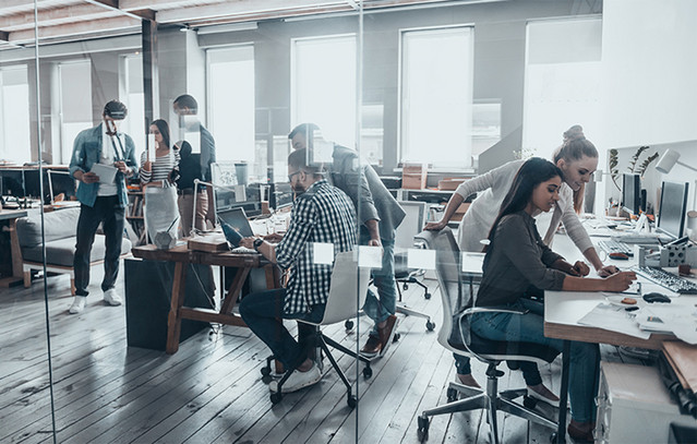 Αποκαλυπτική έρευνα για την εργασία: Managers χωρίς καθοδήγηση και εργαζόμενοι που φοβούνται να μιλήσουν