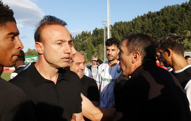 Έξαλλος ο Κόντης για την ήττα του ΟΦΗ: Δεν είμαι χθεσινός, ό,τι και να γινόταν θα χάναμε | Αθλητικά στο PlusTV.gr