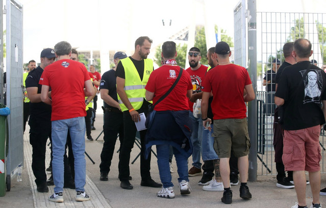 Ολυμπιακός – Ρεάλ Μαδρίτης: Πάνω από 1.000 οπαδοί δεν μπορούσαν να μπουν στο γήπεδο, εκνευρισμός στο Telecom Center Athens