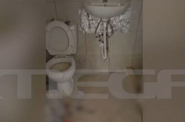 Βίντεο ντοκουμέντο από την τρώγλη που ζούσαν τα 6 αδερφάκια στο Περιστέρι – Σπασμένα πλακάκια, ακαθαρσίες, φαγητά πεταμένα