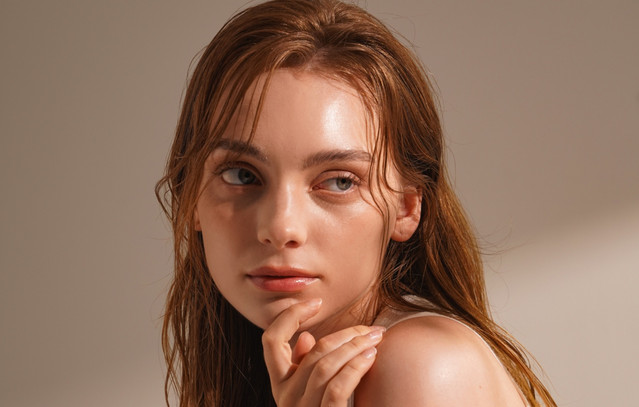 Το γαλλικό φαρμακείο κρύβει ένα skincare αλλά και makeup θησαυρό – Ένα οικονομικό brand που υπάρχει και στην Ελλάδα