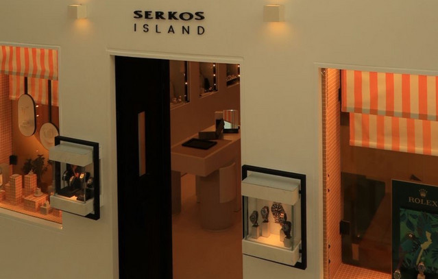 SERKOS Island: Το luxury σημείο συνάντησης της Πάρου για τους λάτρεις του κοσμήματος και του ρολογιού