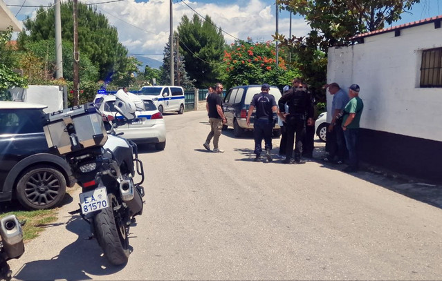 Έπλυνε εσώρουχα μετά το διπλό φονικό στο Αίγιο – Αποκαλύψεις για τον Ιταλό που προσήχθη | Κοινωνία στο LivePress.gr