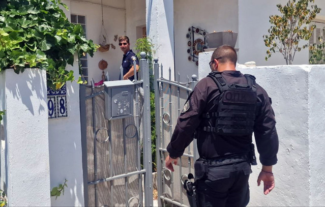 Νέα εξέλιξη στο διπλό φονικό στο Αίγιο: Μετέφεραν τον Ιταλό στο μοιραίο σπίτι – Τι βρήκαν οι αστυνομικοί