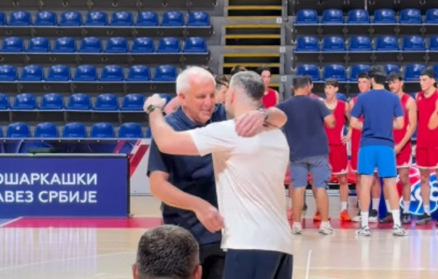 Ομπράντοβιτς: Η ατάκα του για τις κόκκινες φανέλες σε σεμινάριο προπονητικής προς τιμήν του Ντούσαν Ίβκοβιτς