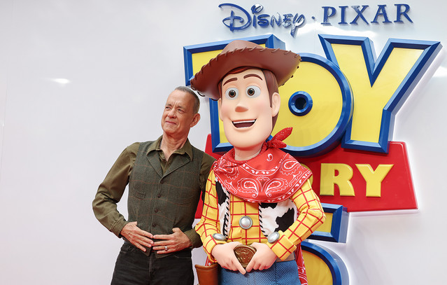Τομ Χανκς: Η ταινία «Toy Story 5» αναδεικνύει τον εθισμό των παιδιών στις οθόνες | Ψυχαγωγία στο PlusTV.gr