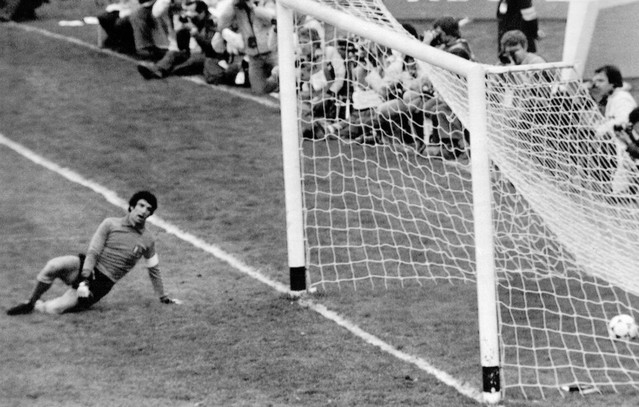 Μουντιάλ 1978: Το πολιτικό μήνυμα των δοκαριών στα γήπεδα της Αργεντινής | Αθλητικά στο PlusTV.gr