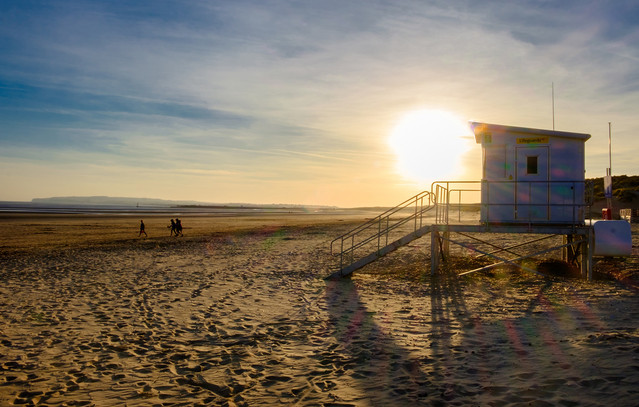 Camber Sands: Ταξίδι στην απόκοσμη αγγλική παραλία που πρωταγωνίστησε σε Χολιγουντιανές παραγωγές