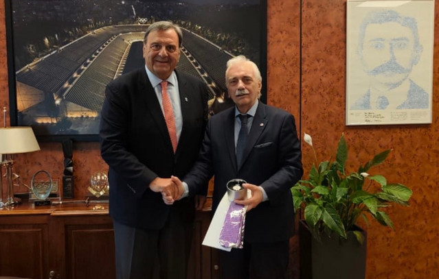 Όταν ο Ολυμπισμός συναντά τον Ανθρωπισμό: Κοινή πρωτοβουλία Ερυθρού Σταυρού και ΕΟΕ | Υγεία στο PlusTV.gr