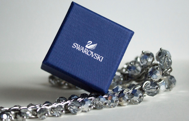 Η νέα συλλογή της Swarovski θα ενθουσιάσει κάθε fan της Disney | Woman στο PlusTV.gr