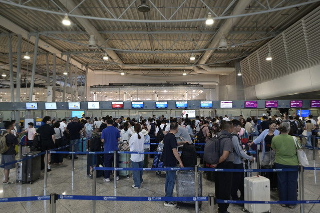 Επικεφαλής της Fraport Greece: Το σύστημα συνοριακών ελέγχων της ΕΕ χρειάζεται πλήρη ανασχεδιασμό