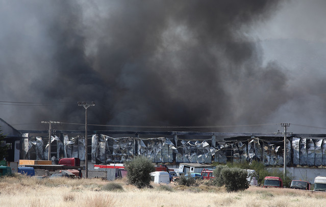 «Εγώ άναψα ένα τσιγάρο»: Βίντεο-ντοκουμέντο από τη φωτιά στον Ασπρόπυργο λίγο μετά την έκρηξη