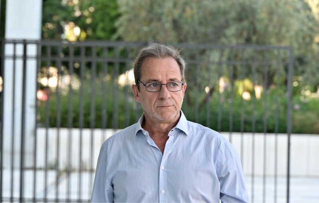 Δίκη Λιγνάδη: Συνεχίζεται η διαδικασία εξέτασης των μαρτύρων – Κάλεσμα συμπαράστασης στα θύματα από το ΣΕΗ