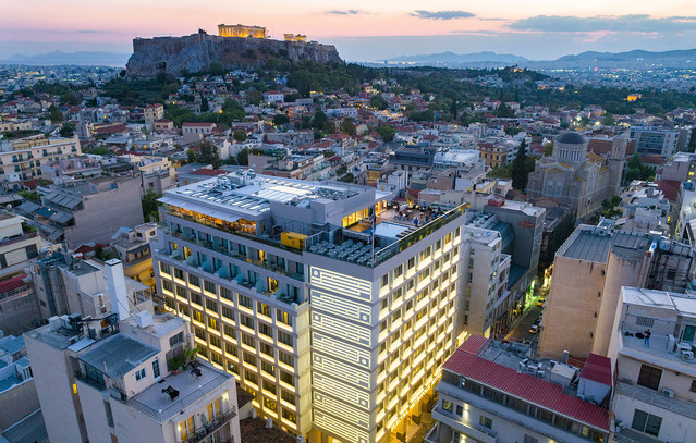 Από τη φιλοξενία στη διεθνή επιρροή: Η ευκαιρία της Ελλάδας στον επιχειρηματικό τουρισμό | Οικονομία στο PlusTV.gr