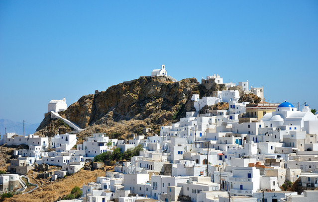 Η Χώρα της Σερίφου είναι το ολόλευκο μπαλκόνι του Αιγαίου | Ταξίδια στο PlusTV.gr