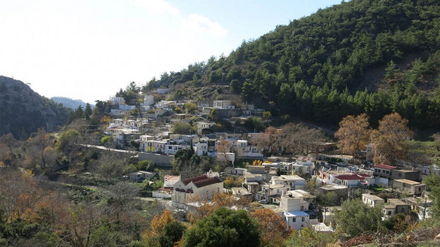 Ηράκλειο: Νεκρή εντοπίστηκε η 74χρονη αγνοούμενη στη Σύμη Βιάννου | Κοινωνία στο PlusTV.gr