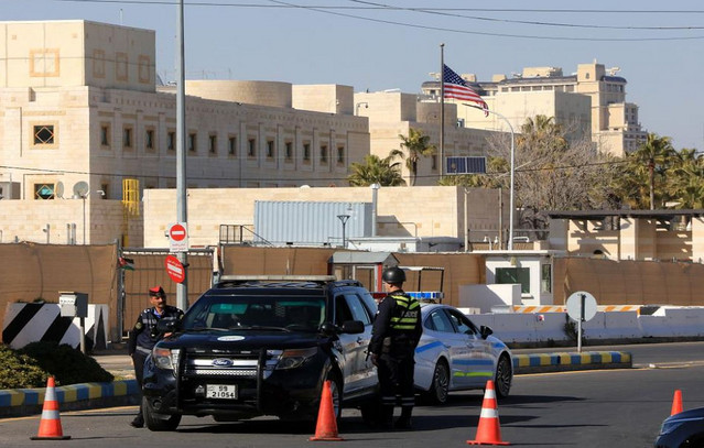 US Embassies Warn Americans in Middle East to Prepare to Leave