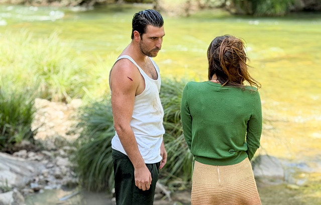 Κρίνο & Αγκάθι: Backstage βίντεο από τα γυρίσματα της σειράς | Media στο PlusTV.gr