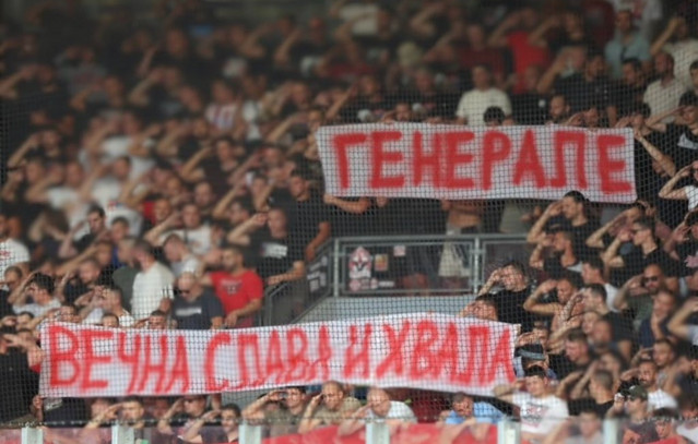 UEFA: Πειθαρχική διαδικασία κατά του Ερυθρού Αστέρα για πανό υπέρ του Ράτκο Μλάντιτς | Αθλητικά στο PlusTV.gr