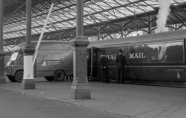 August 8 History Marks Great Train Robbery and Key Events