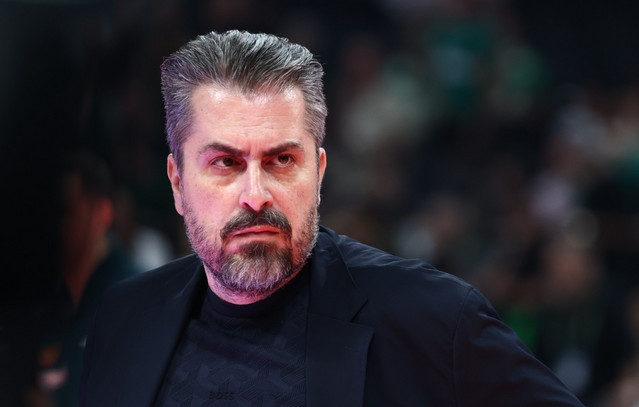 Μπαφές: «Άρρωστοι» με τον Ολυμπιακό οι Αγγελόπουλοι, συνεχίζονται ακατάπαυστα οι εργασίες στο ΣΕΦ