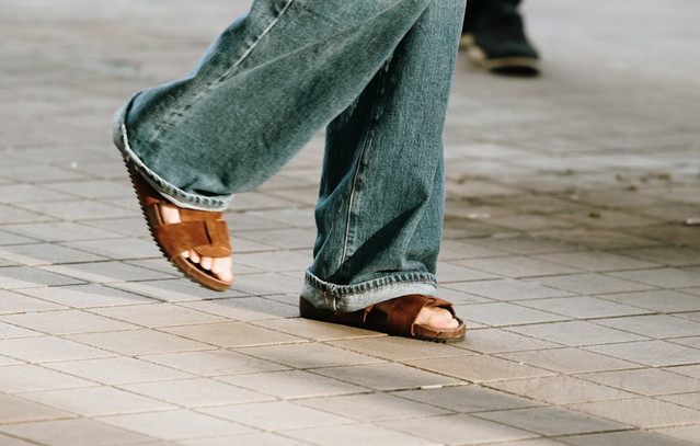 Τα πιο stylish, άνετα Birkenstock που θα φορέσουμε όλο το Φθινόπωρο | Woman στο LivePress.gr