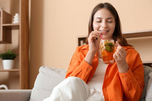 Ξεχάστε τους μύθους των «detox» τάσεων – Αυτά είναι τα 5 καλύτερα ροφήματα για το συκώτι | Υγεία στο LivePress.gr