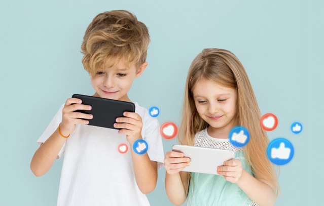 Social media: Η Ελλάδα βάζει όριο στα 15, αλλά τι λέει η επιστήμη για την «ψηφιακή αποτοξίνωση»;