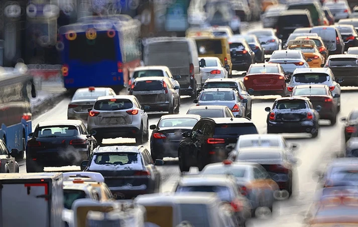 Δημοσκόπηση: 60% υπέρ της κατάργησης της μονιμότητας των δημοσίων υπαλλήλων