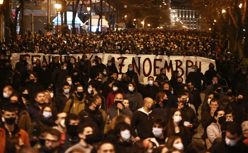 https://www.newsbeast.gr/image/s830x/webp/file/files/1/2021/03/3106989.jpg
