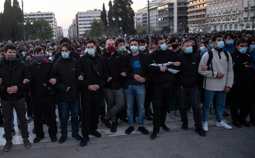 https://www.newsbeast.gr/image/s830x/webp/file/files/1/2021/03/AP_21060676470778.jpg