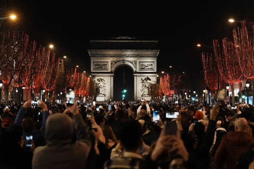 https://www.newsbeast.gr/image/s830x/webp/file/files/1/2022/01/AP21365845840227.jpg