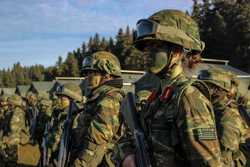https://www.newsbeast.gr/image/s830x/webp/file/files/1/2022/03/weekend_polemos5.jpg
