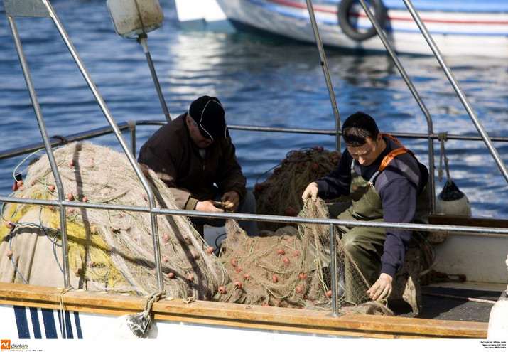 «Η ναυπηγική μας παράδοση εξαφανίζεται με την ολέθρια μείωση των ξύλινων αλιευτικών σκαφών»