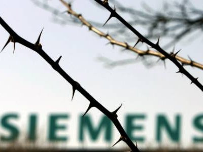 Ένοχος ο Τάσος Μαντέλης για μίζα από Siemens