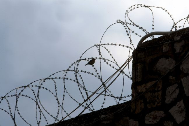 Έληξε η απεργία πείνας και δίψας κρατουμένου στις φυλακές Κορυδαλλού