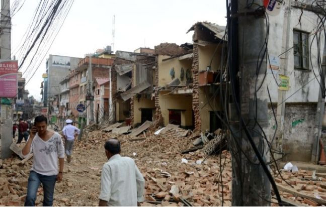 Ο σεισμός στο Νεπάλ&#8230; κόντυνε το Έβερεστ