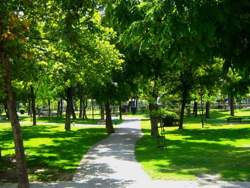 Θα μείνουν πράσινα τα πάρκα στη Νέα Παραλία Θεσσαλονίκης