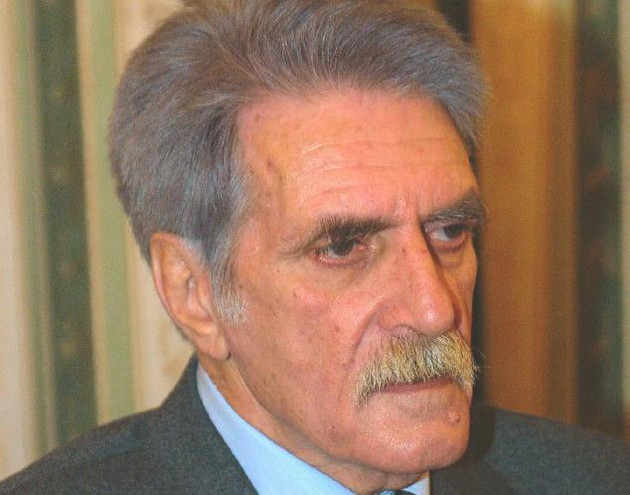Απεβίωσε ο αρχαιολόγος Γιάννης Σακελλαράκης