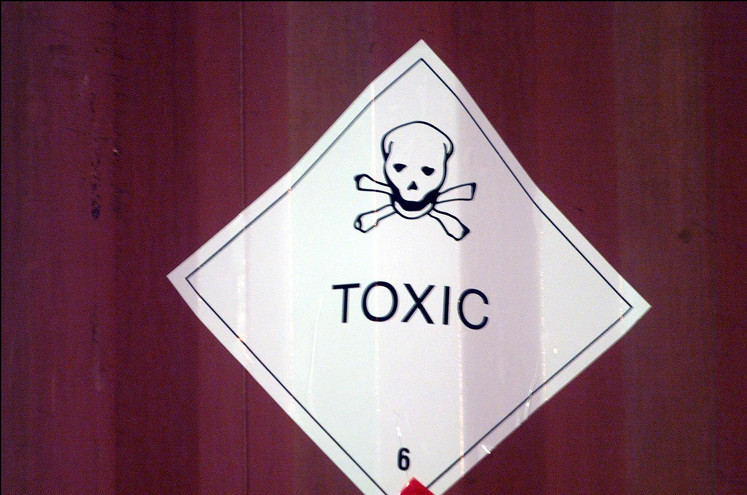 Τοξικά απόβλητα σε εργοτάξιο της Μεγαλόπολης