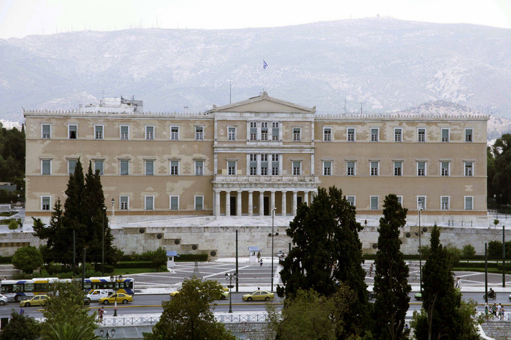 Είμαστε όλοι εθνικά επικίνδυνοι…