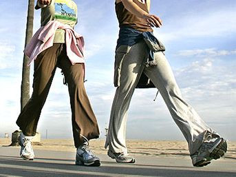 Το περπάτημα μειώνει τον καρδιαγγειακό κίνδυνο