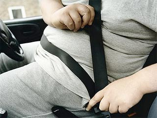 Οι υπέρβαροι κινδυνεύουν περισσότερο στα τροχαία