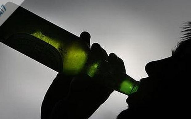 Θα τιμωρείται η άμετρη κατανάλωση αλκοόλ στη Γαλλία
