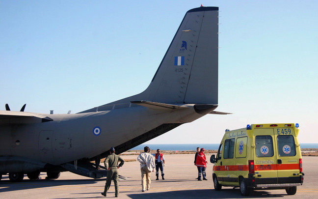 Στην Αθήνα με C-130 τρίχρονο προσφυγόπουλο από τη Λέσβο
