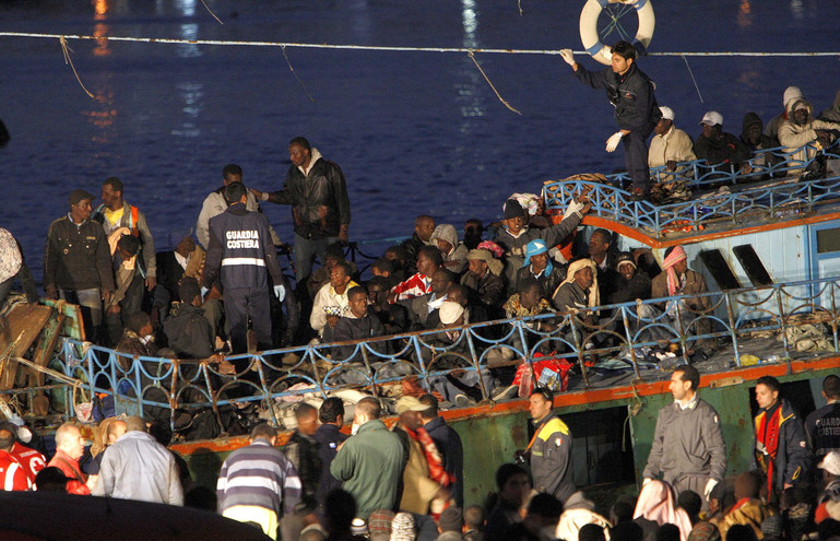 Πάνω από 500 μετανάστες έφτασαν στη Λαμπεντούζα σε 48 ώρες