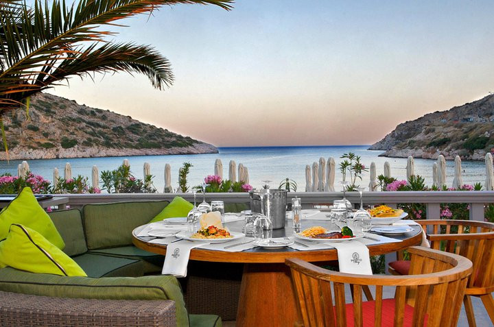 Το μεγάλο πάρτυ του Mojito Bay