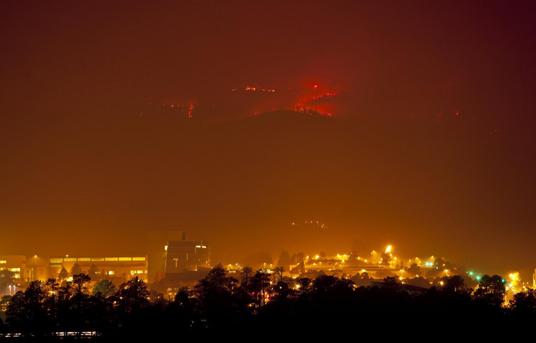 Μαίνεται η φωτιά στο Νέο Μεξικό