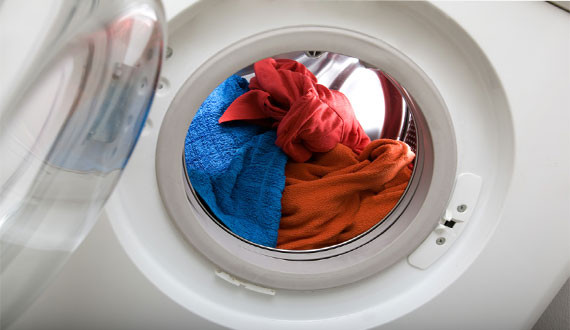 Πώς να φτιάξετε σπιτικές ταμπλέτες για το πλυντήριο ρούχων